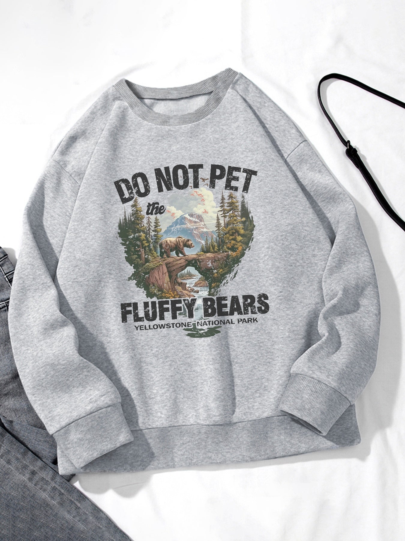 Women Brown Bear Forest Print Casual Sweatshirt