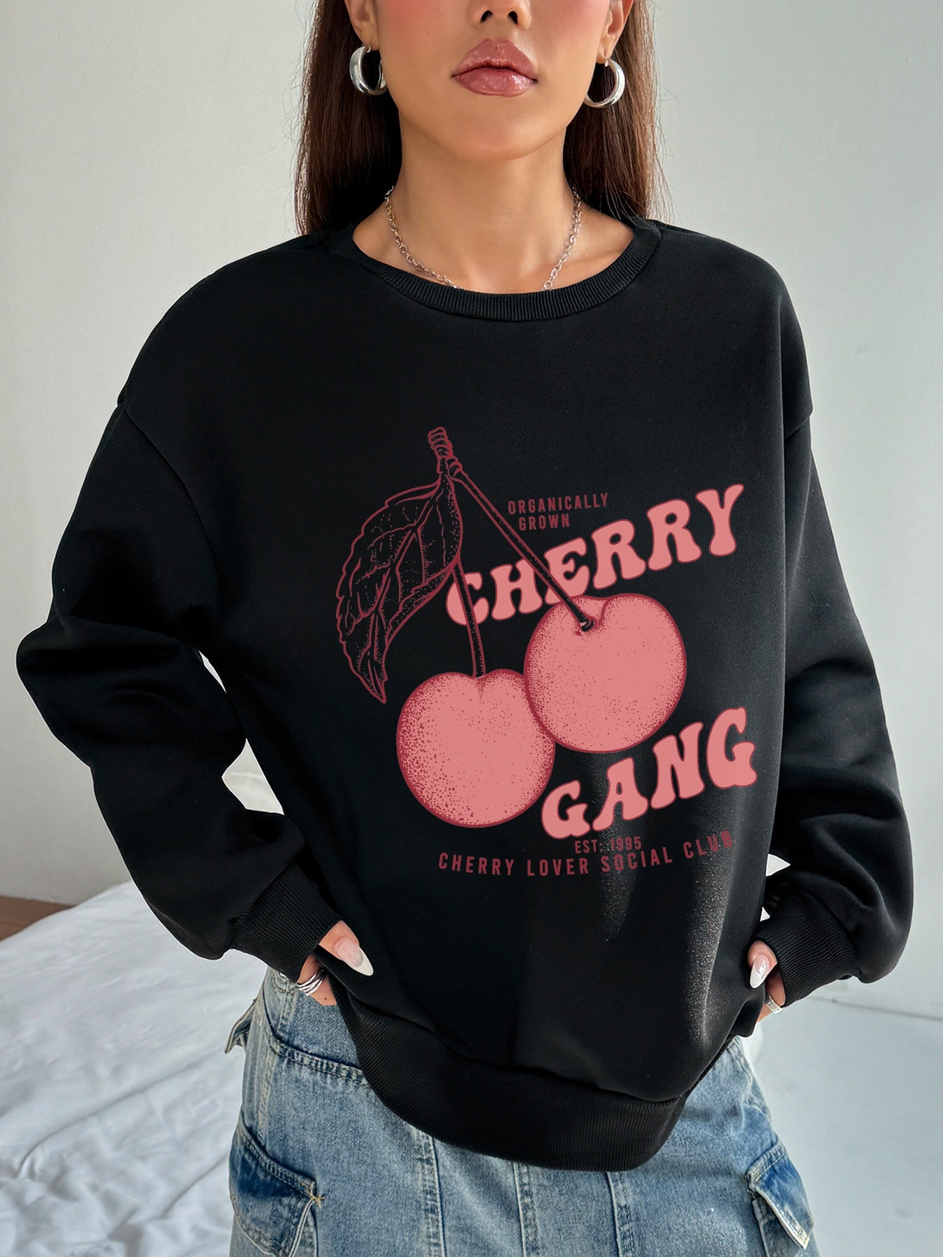 Women Round Cherry Print Casual Sweatshirt