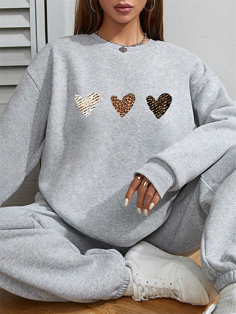 Women Gradient Heart Printed Casual Sweatshirt