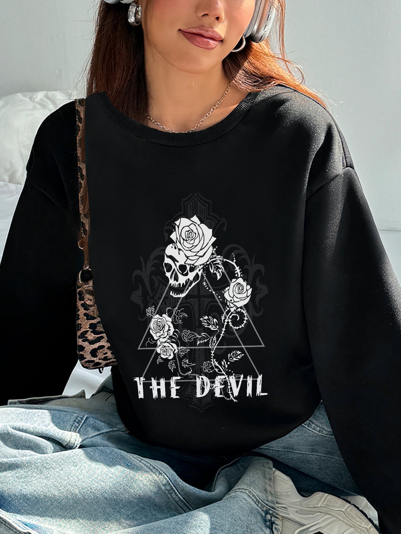 Women Skull and Floral The Devil Printed Oversized Sweatshirts Casual Pullovers